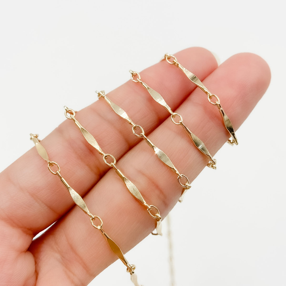 70/8720BD/SP. 14K Gold Filled Dapped Bar Chain