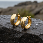 Load image into Gallery viewer, GER94. 14K Gold Smooth Hollow Hoop Earrings
