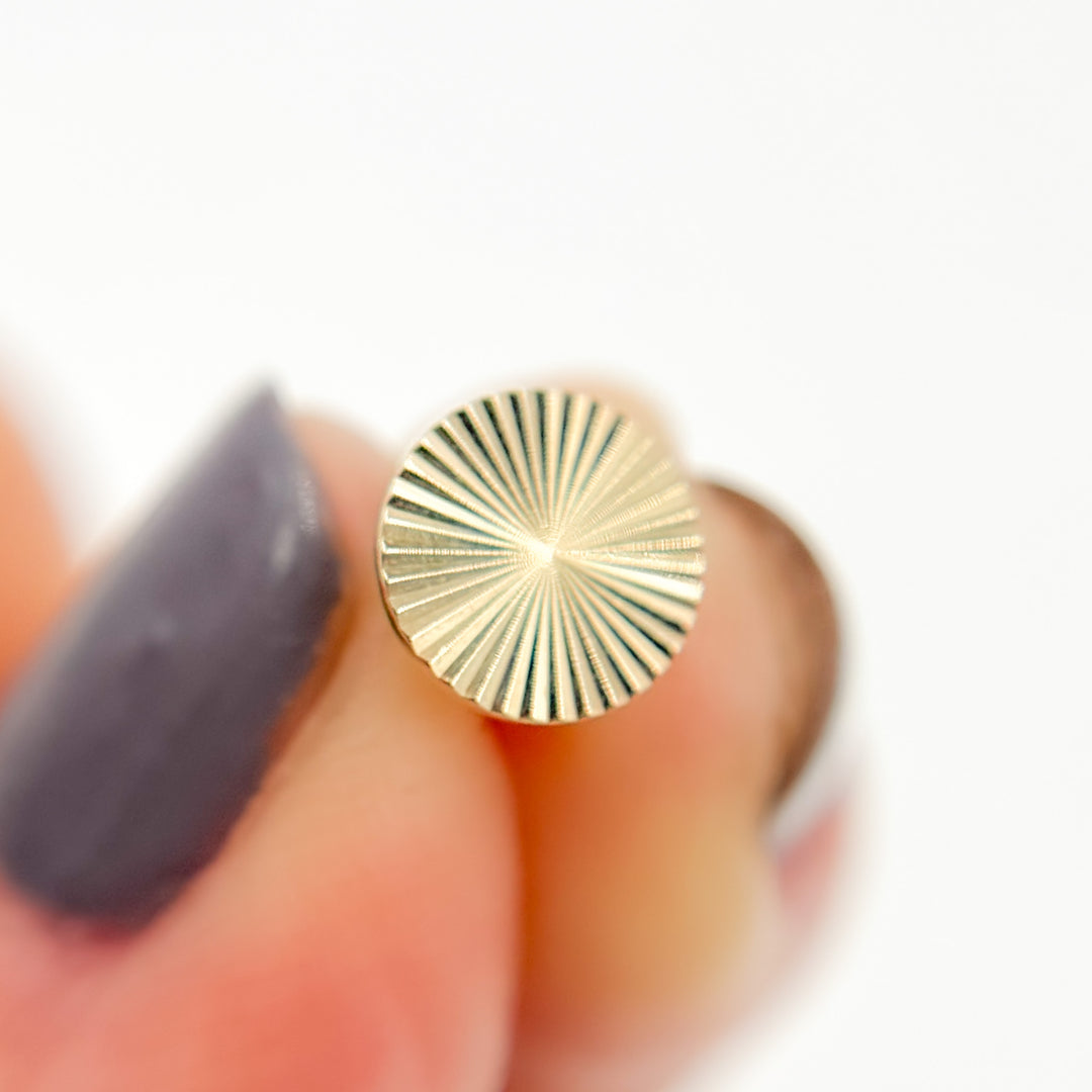 EFZ53579. 14K Solid Gold Circle Stud Earrings