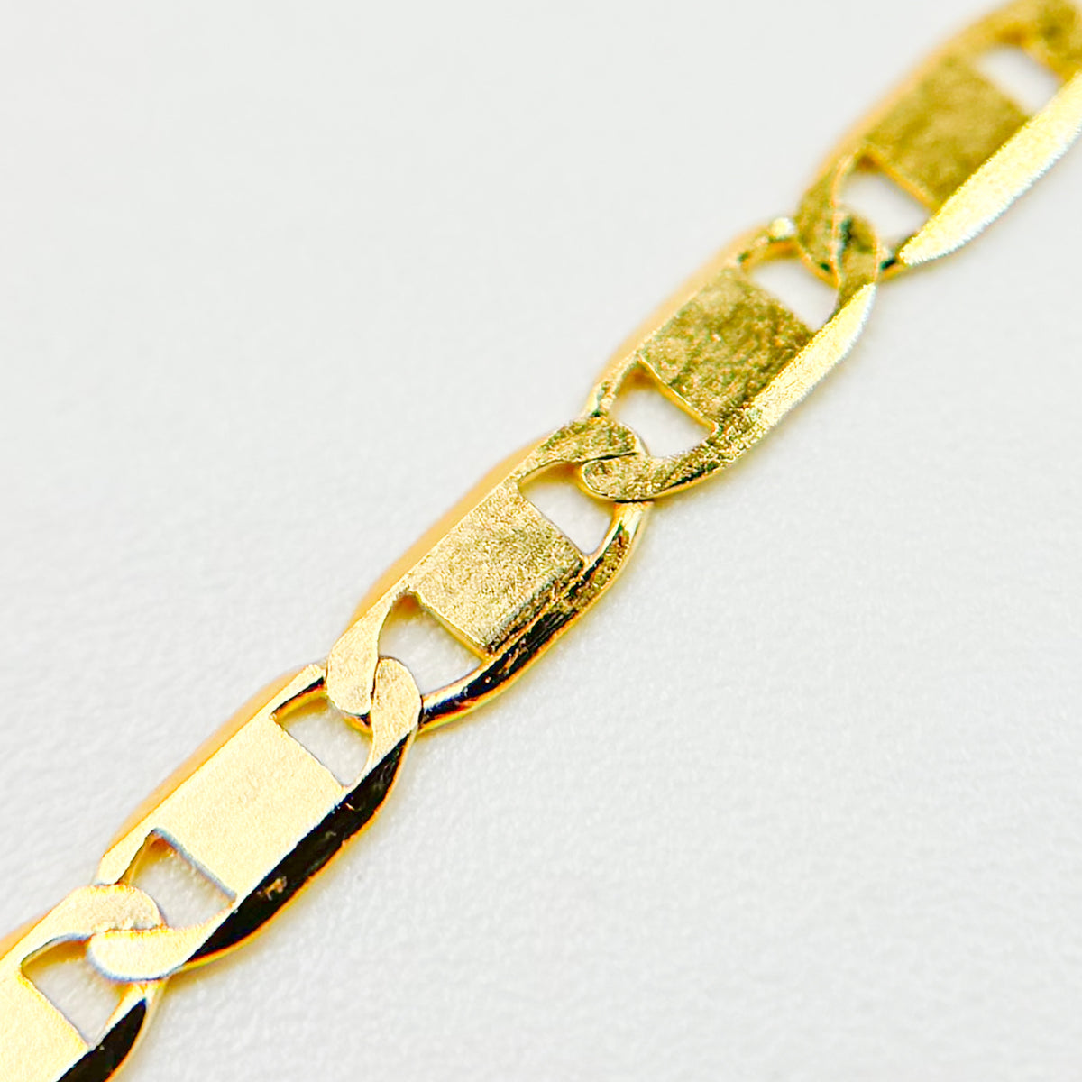 14k Solid Gold Mirror Marina Link Bracelet