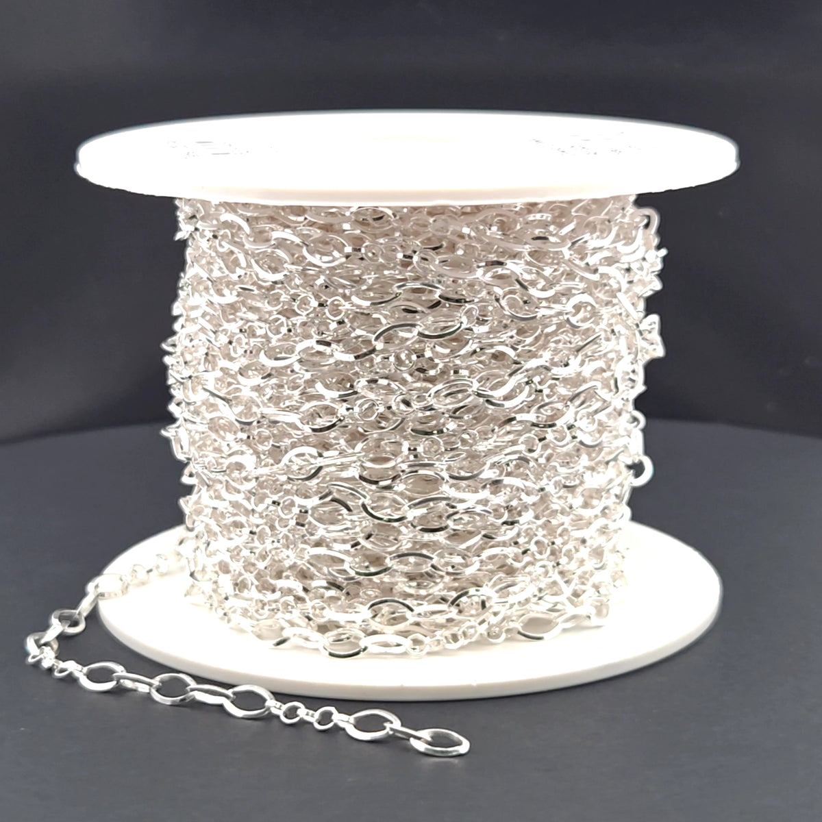 V178SS. Sterling Silver Diamond Cut Oval & 5 Flat Round Links Chain