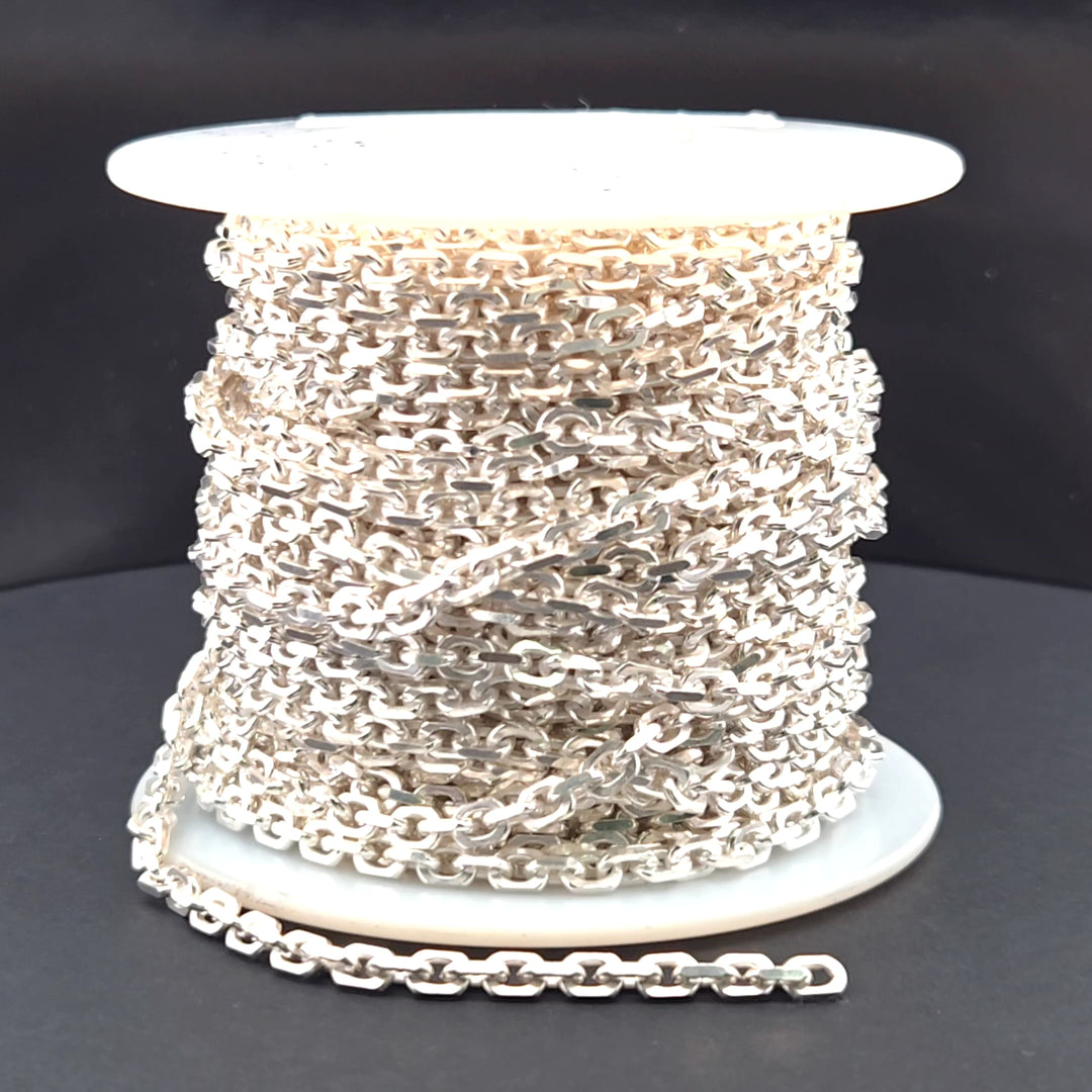 Z91SS. Sterling Silver Diamond Cut Oval Link Chain