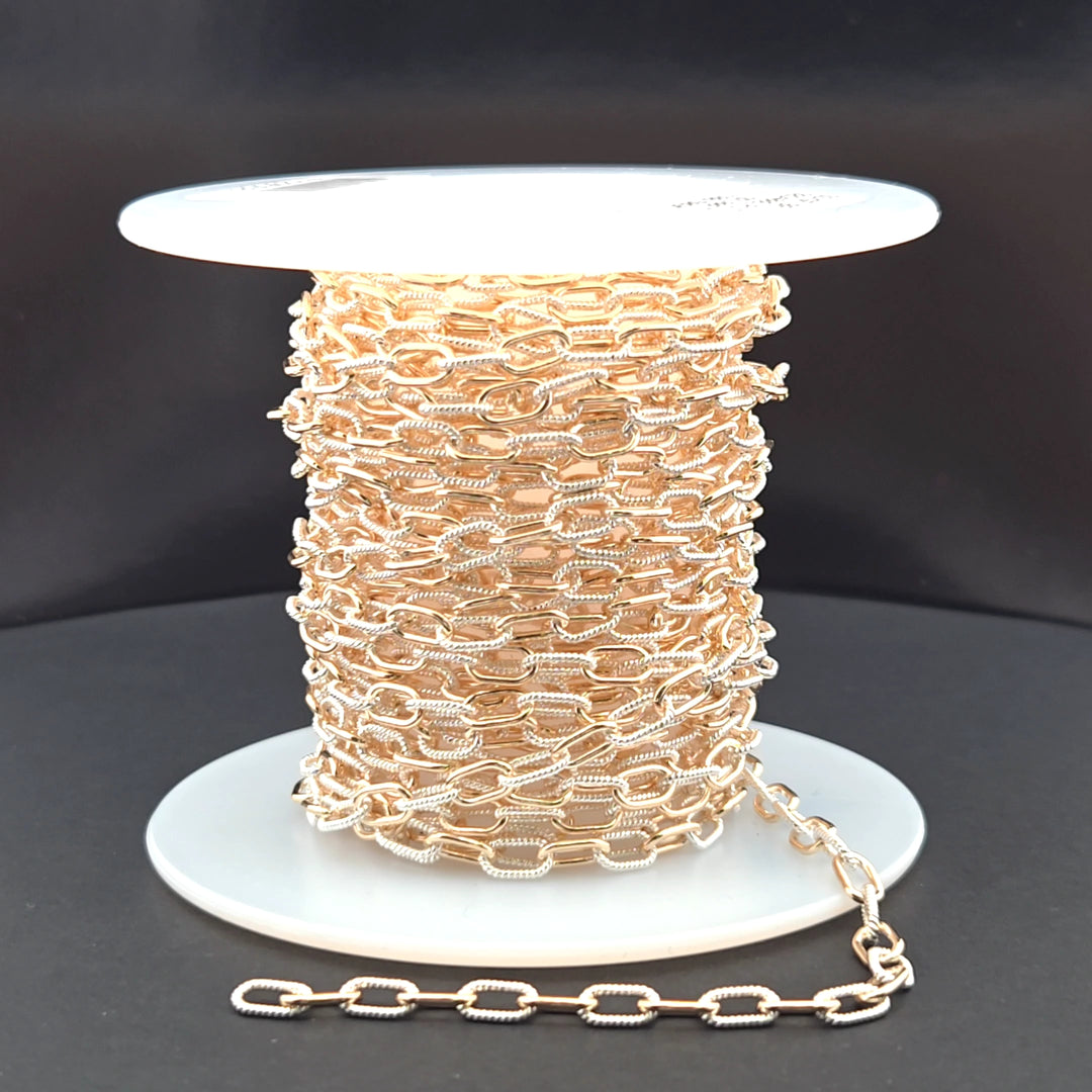 40061P1TTT. 14k Gold Filled and 925 Sterling Silver Elongated Cable Twisted and Plain Link Chain