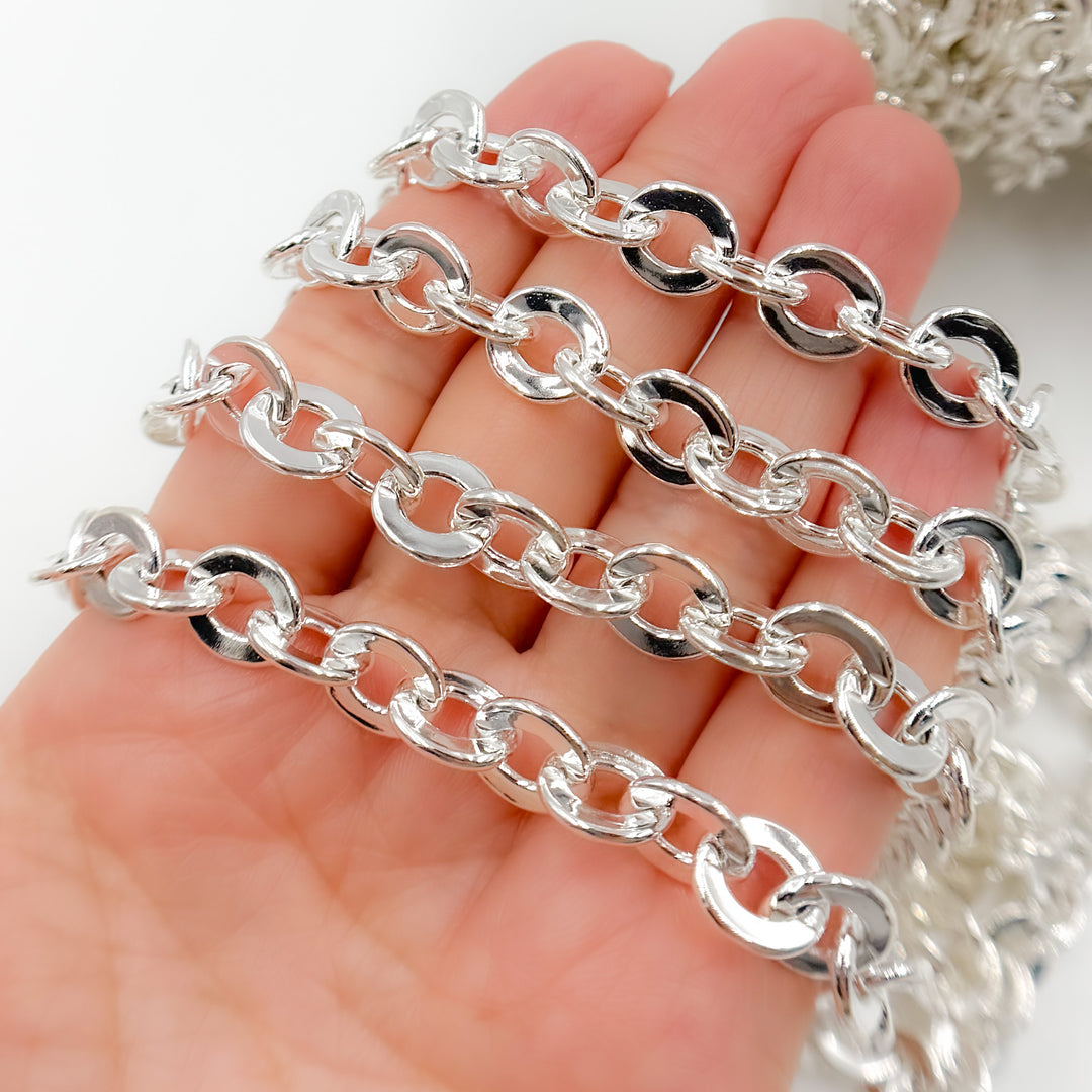 V136SS. Sterling Silver Hollow Flat Oval Link Chain