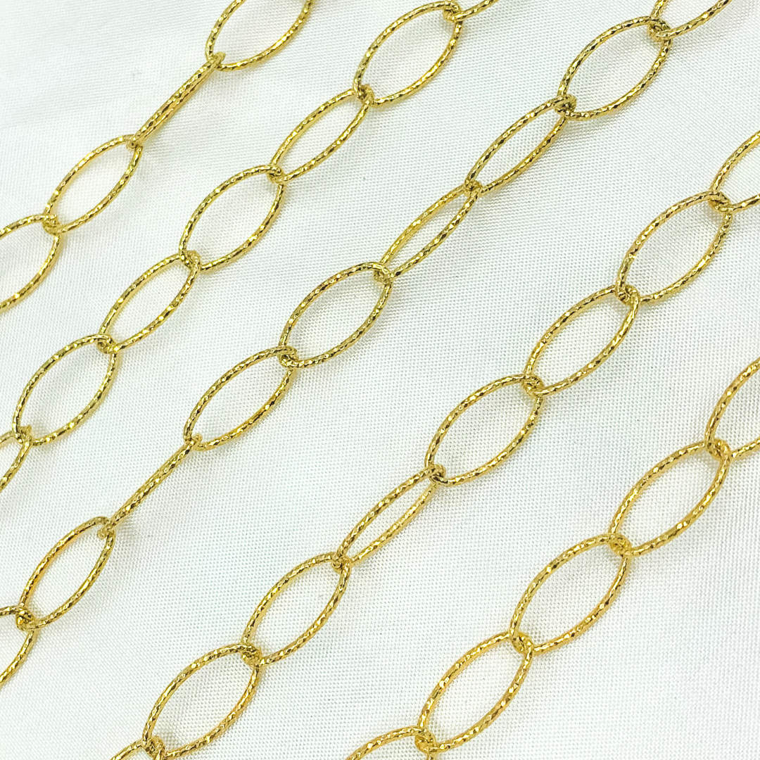 Y82GP. Gold Plated 925 Sterling Silver Hammered Oval Link Chain
