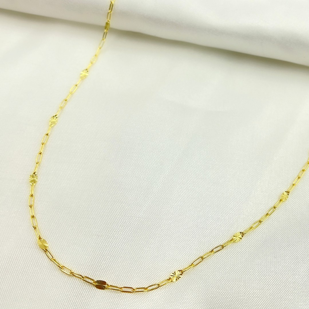 035FV84. 14k Solid Gold Smooth Paperclip Diamond Cut Marina Link Chain