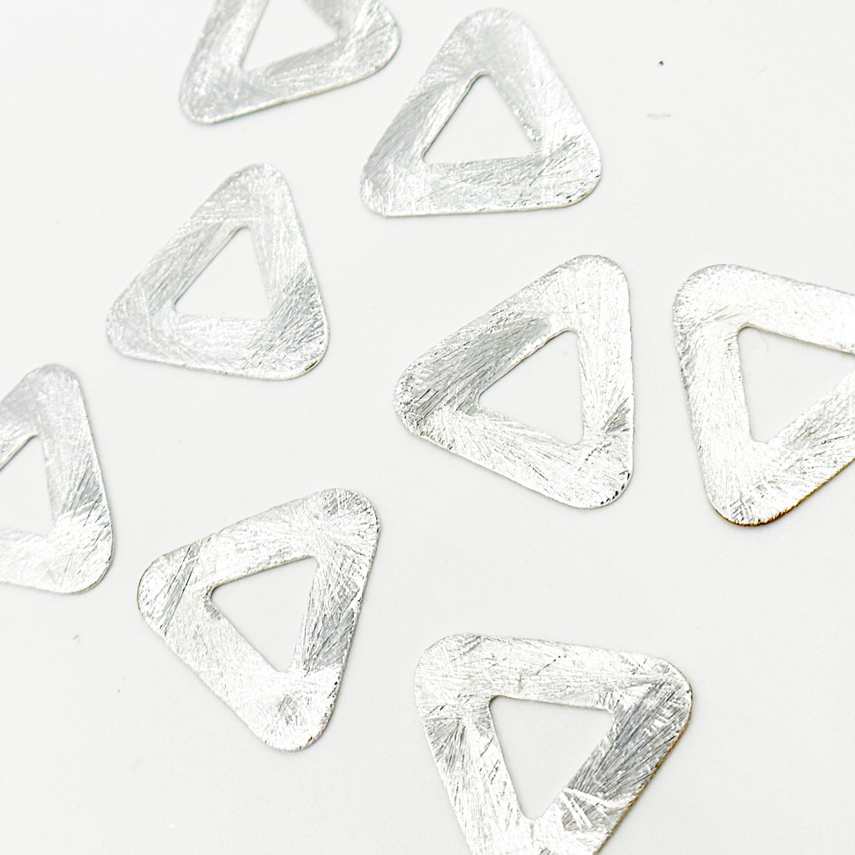 15MM White Sterling Silver Triangle Connector