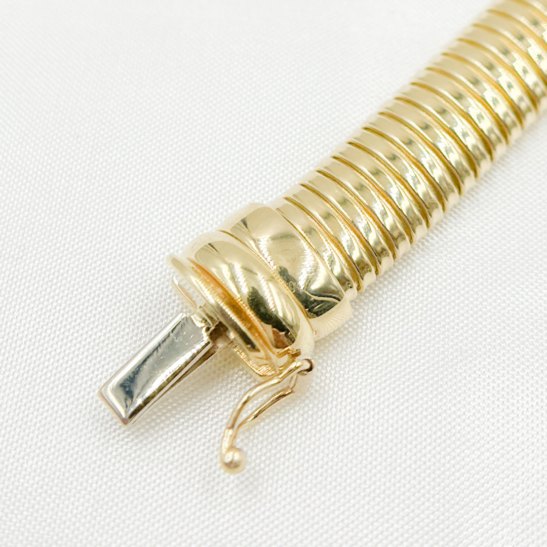 268/018/LG. 14K Solid Gold Bracelet