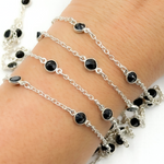 Load image into Gallery viewer, Black Spinel Round Shape Bezel 925 Sterling Silver Connected Wire Chain. BSP13
