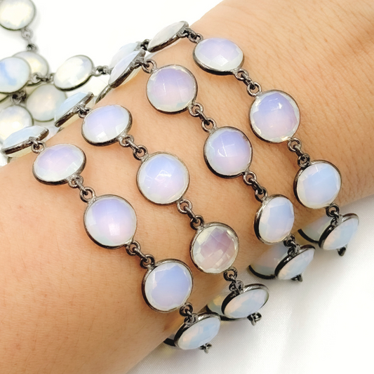 Opalite Round Shape Oxidized Wire Chain.