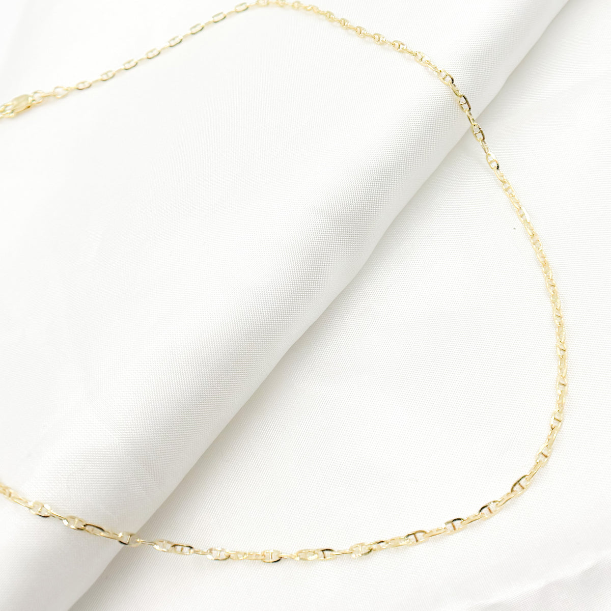 14K Solid Gold Diamond Cut Marina Link Chain