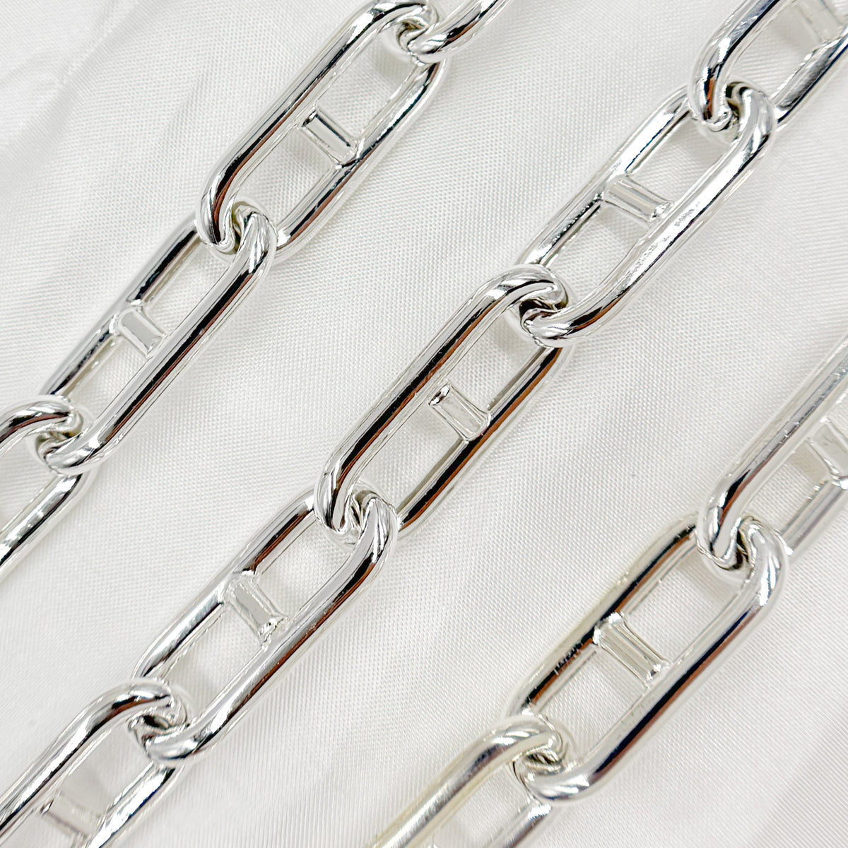 Sterling Silver Hollow Marina Link Chain