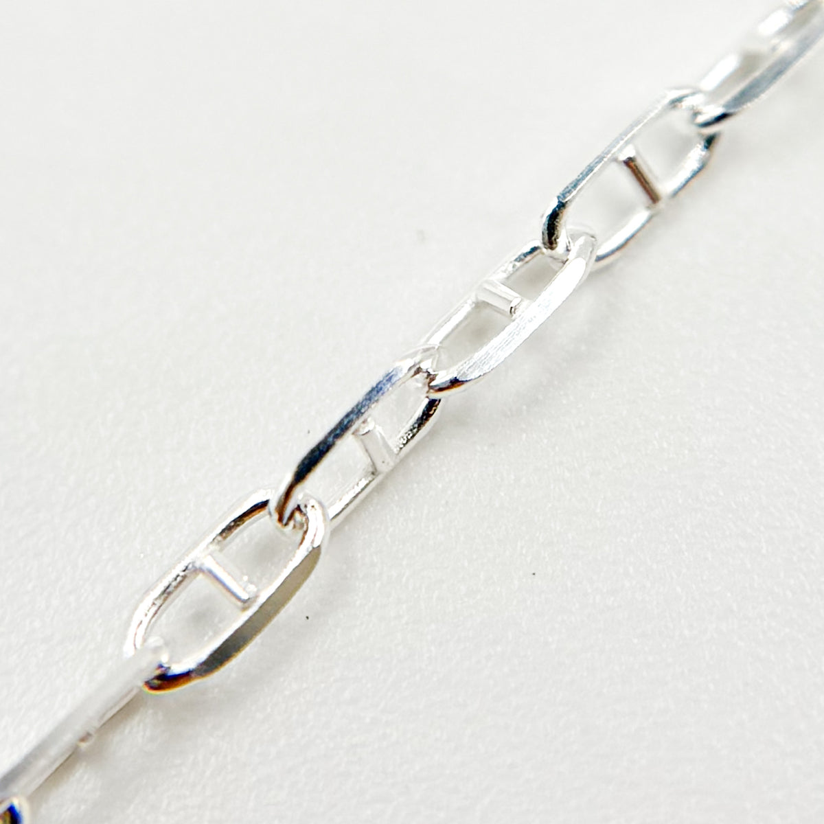 Sterling Silver Diamond Cut Marina Chain