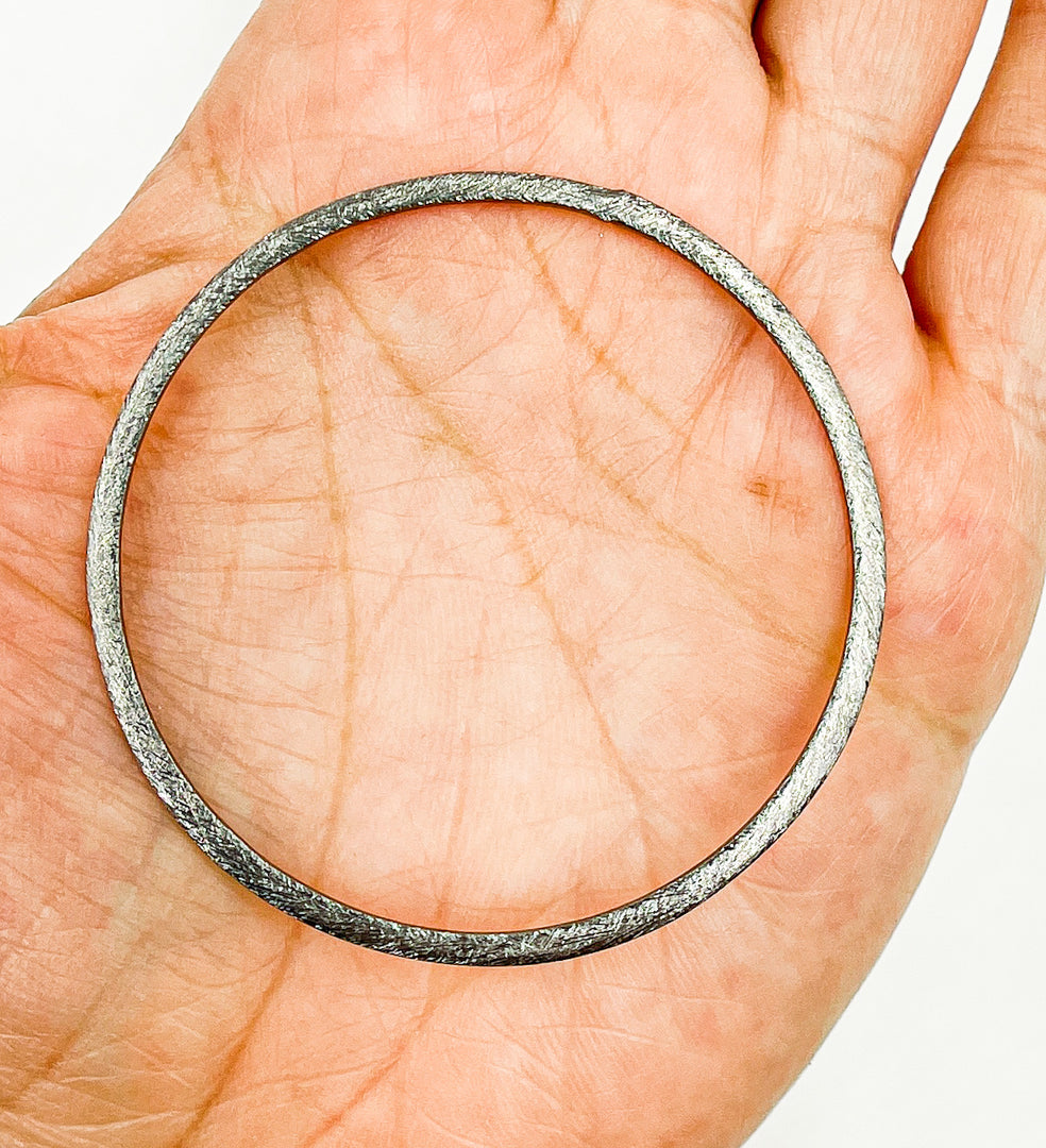 BS8-OX. Oxidized Silver Circle Size 50mm