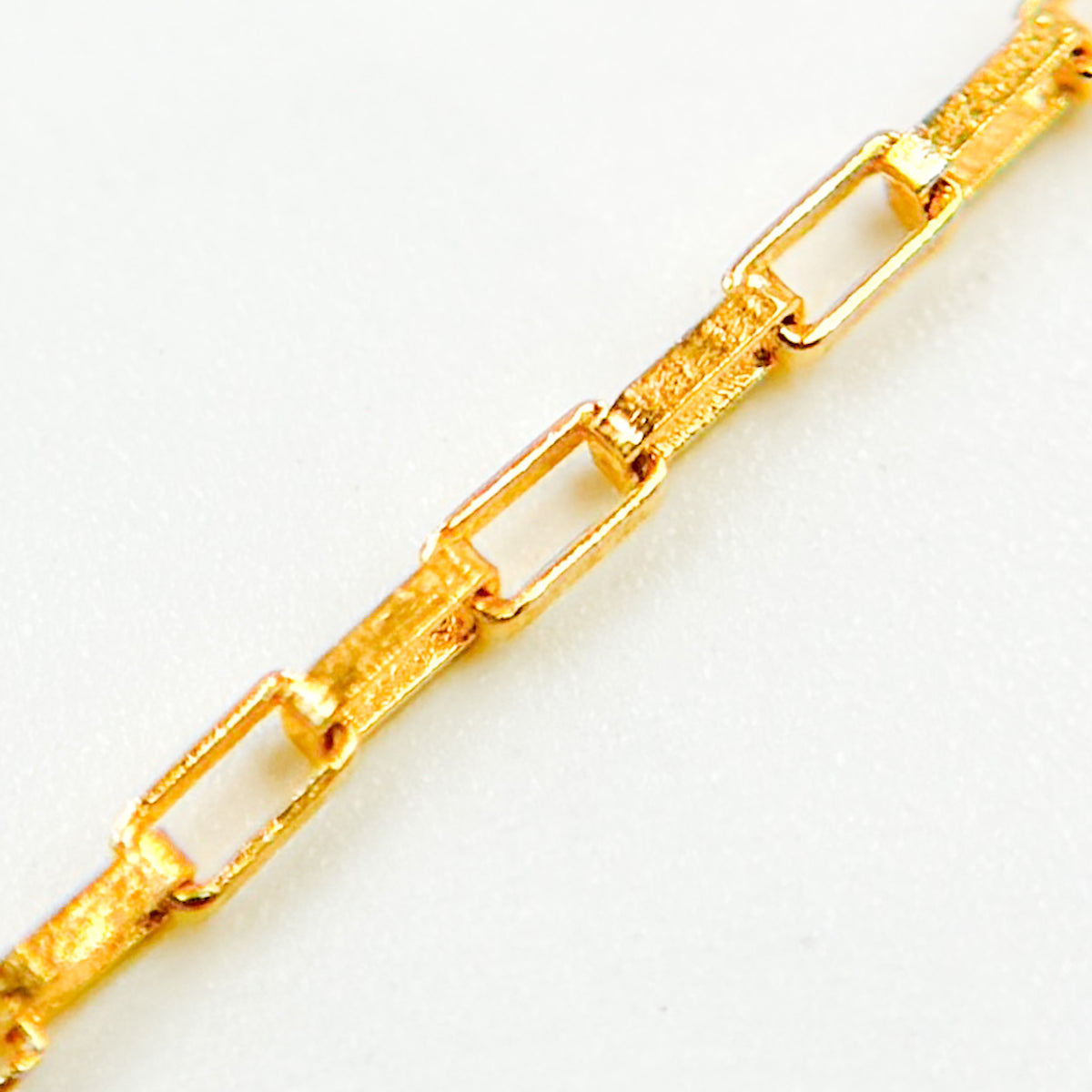 V103GF. 14K Gold Filled Box Chain