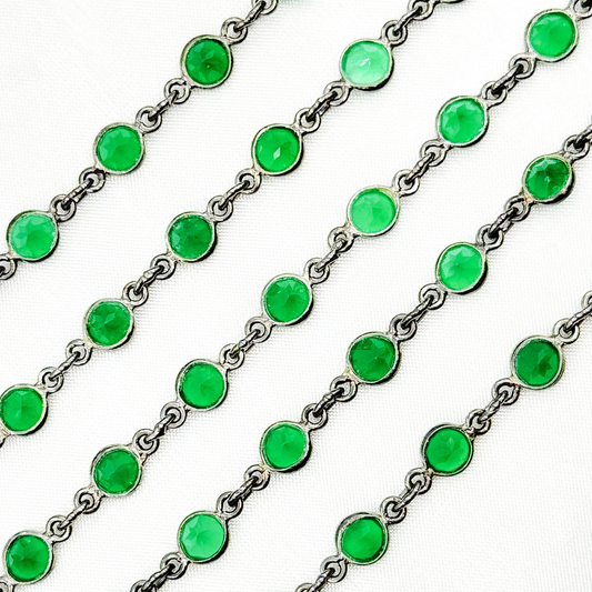 Green Onyx Round Shape Bezel Oxidized Wire Chain.