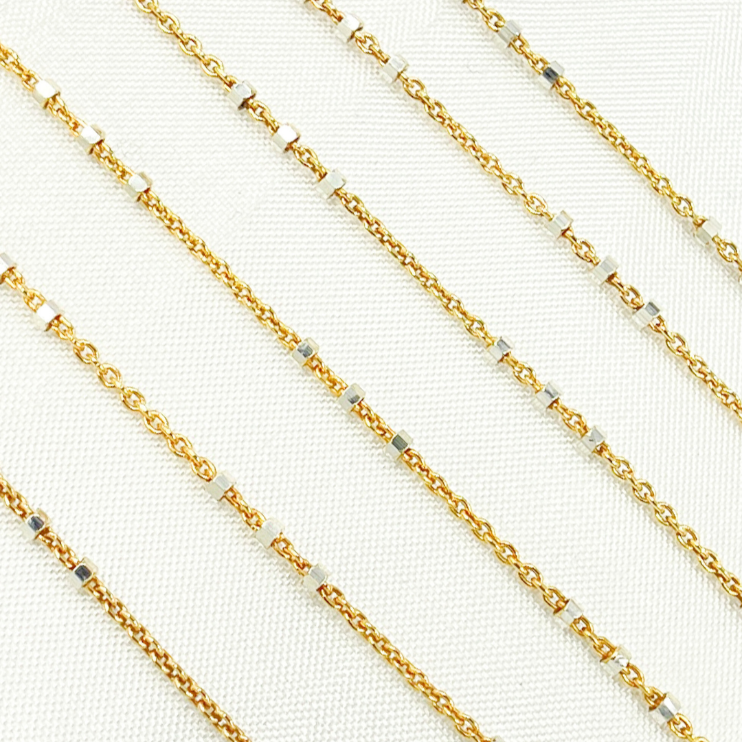 Z26GS1. Gold Plated 925 Sterling Silver Satellite 3 Cubes Chain