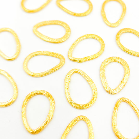 TD2GP. 15MM Gold-plated Sterling Silver Brushed Drop Connector
