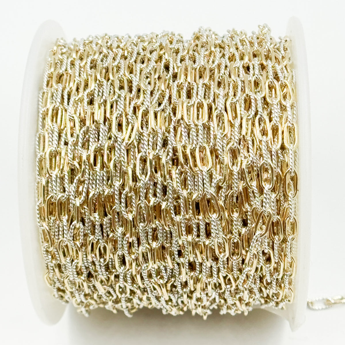 XM/3106PZXE/SP. 14k Gold Filled Smooth and Silver Textured Paperclip Link Chain