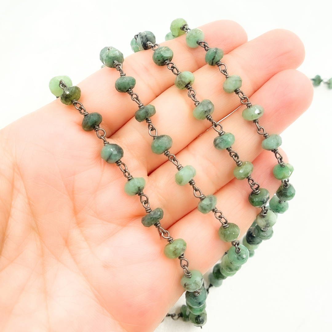 Emerald Oxidized Wire Chain.