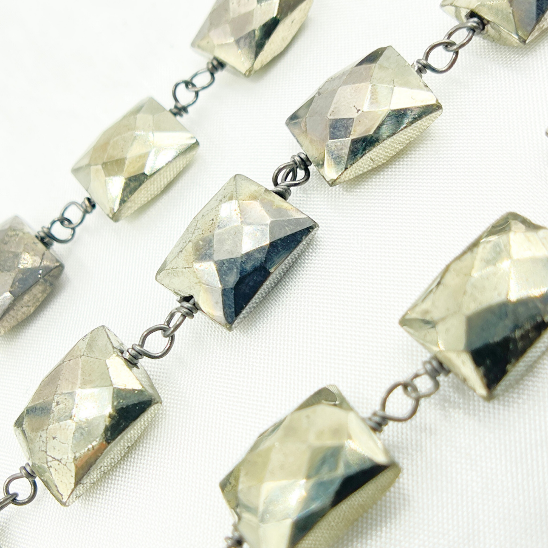 Steel Pyrite Rectangular Shape Oxidized Wire Chain.