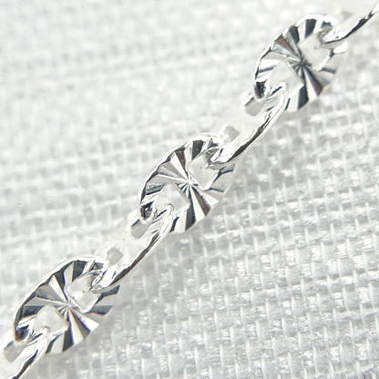 925 Sterling Silver Diamond Cut Marina Chain.
