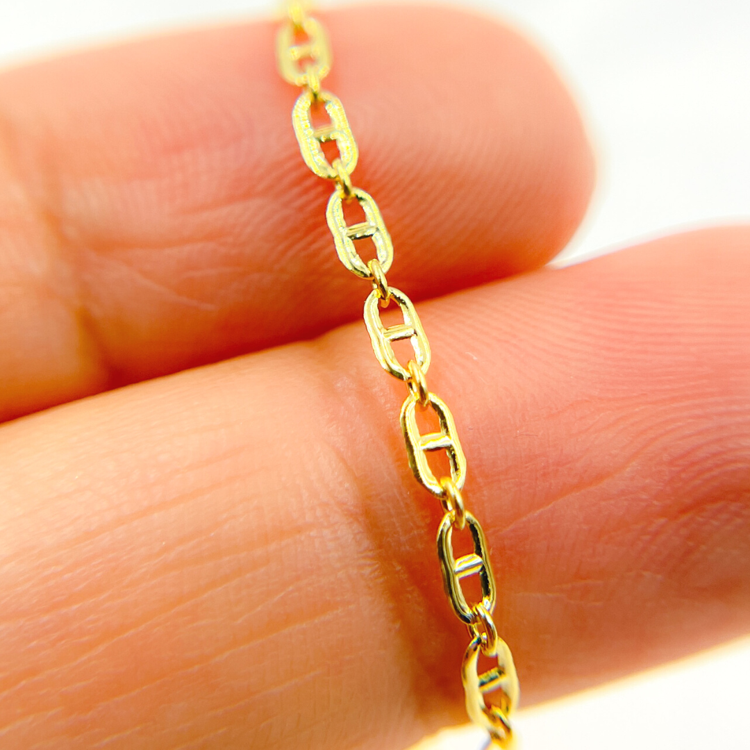 040FA1P111. 14K Solid Gold Flat Marina Chain