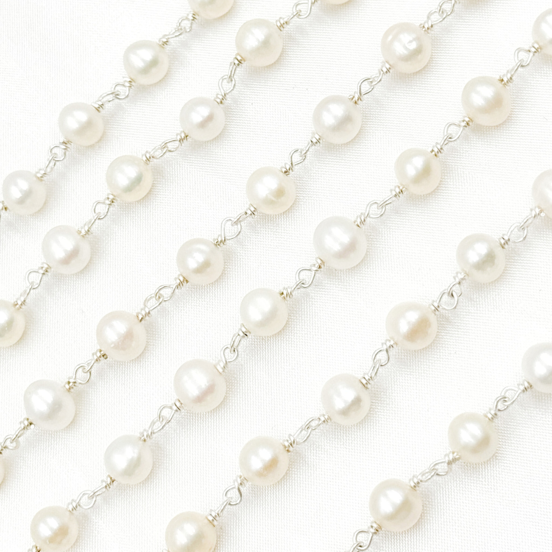 White Pearl Round 925 Sterling Silver Wire Chain. PRL57