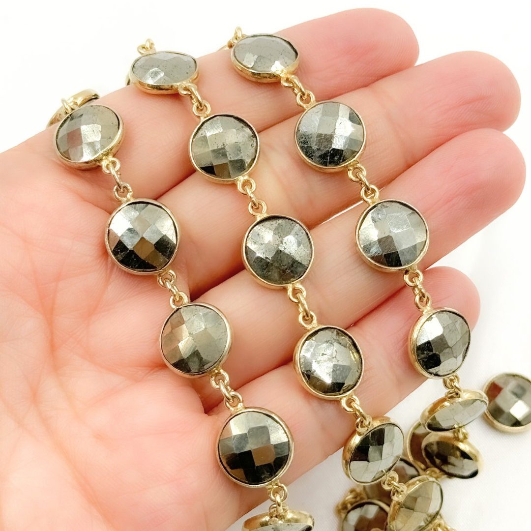 Pyrite Round Shape Bezel Gold Plated Wire Chain. PYR33