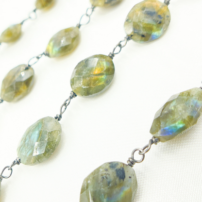 Labradorite Oval Shape Oxidized Wire Chain.