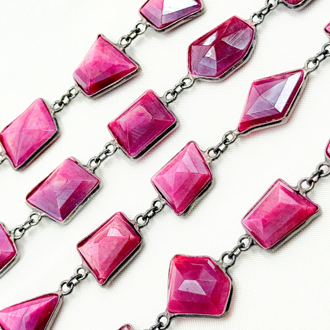 Coated Red Quartz Rectangle Shape Bezel Oxidized Wire Chain