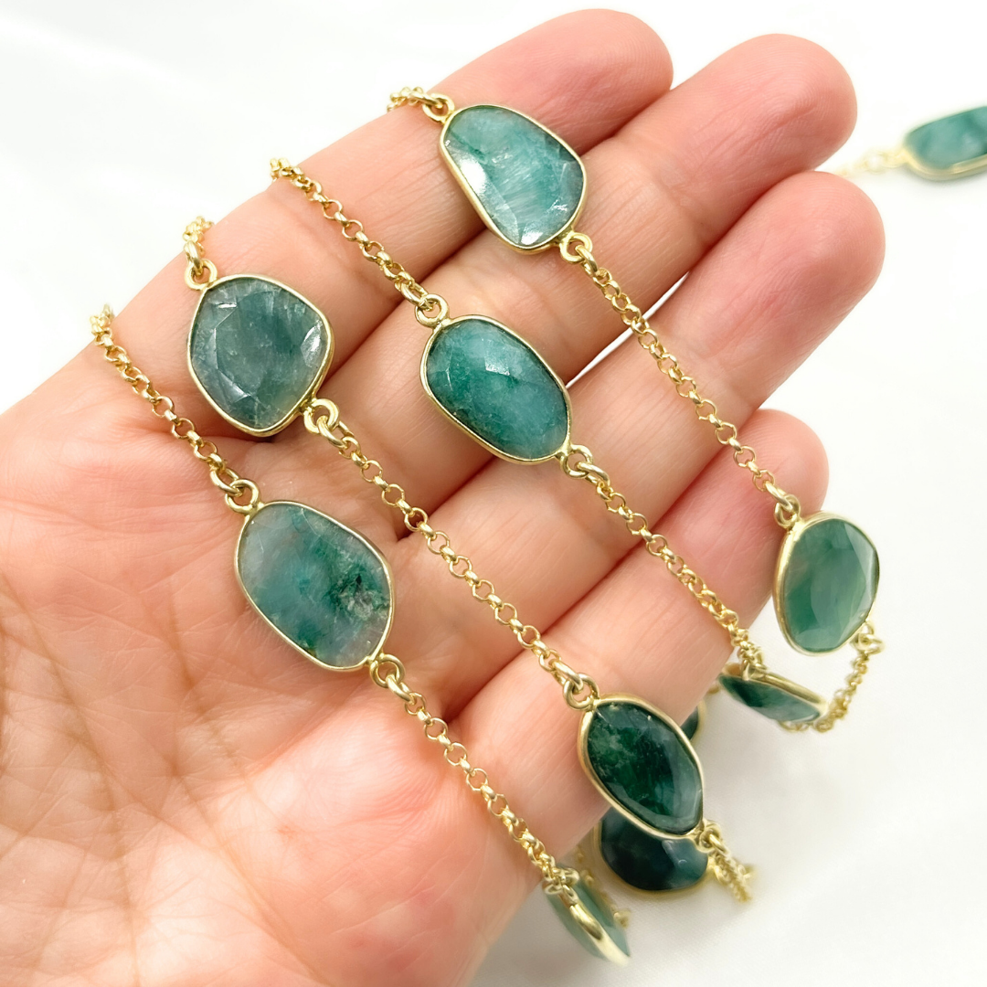 Dyed Emerald Organic Shape Bezel Gold Plated Connected Wire Chain. DYE3