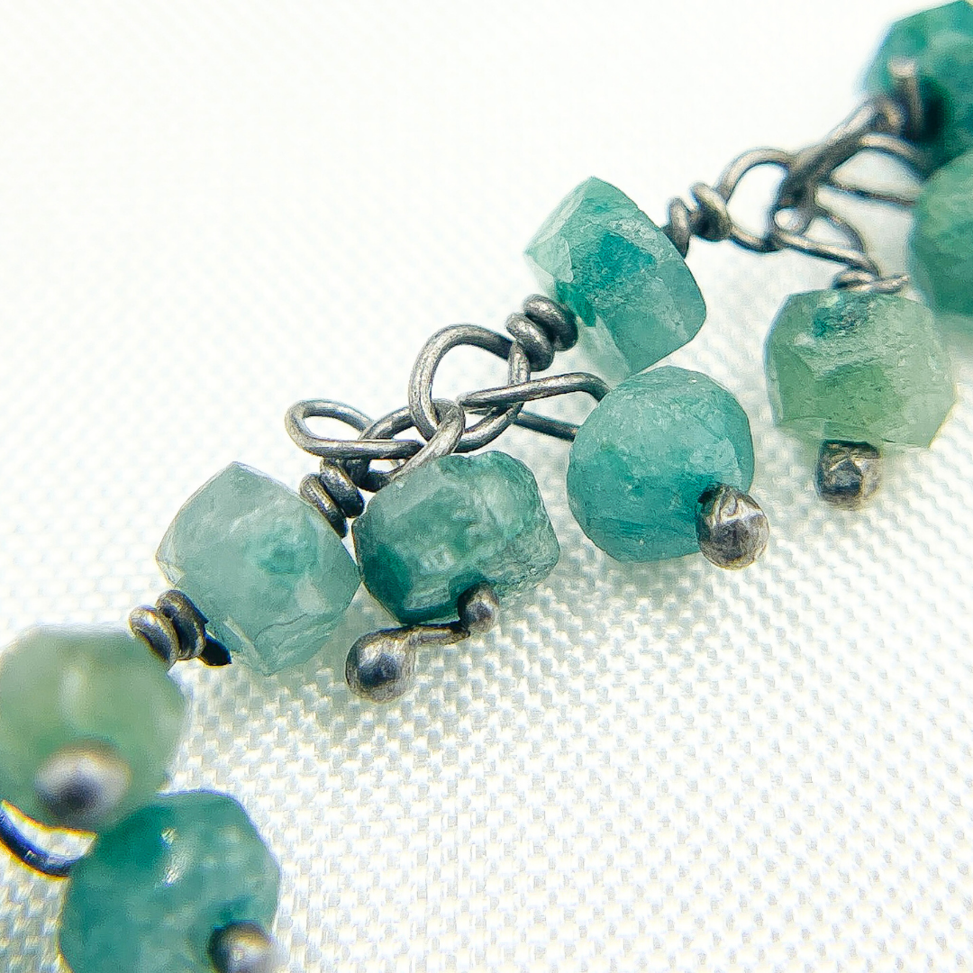 Emerald Cluster Dangle 3.5mm Oxidized Wire Chain