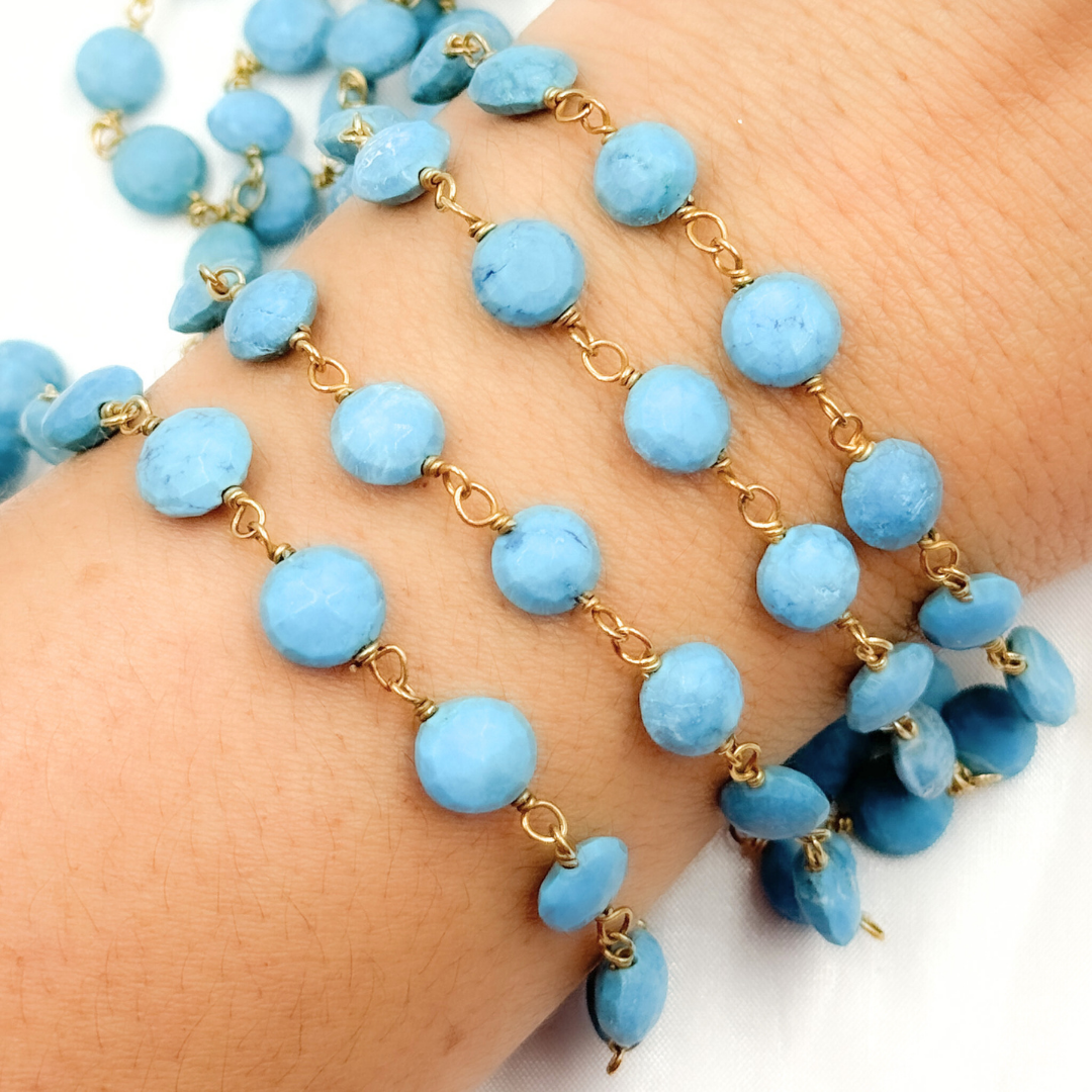 Turquoise Coin Shape Gold Plated Wire Chain.