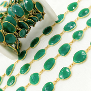 Green Onyx Organic Shape Bezel Gold Plated Wire Chain