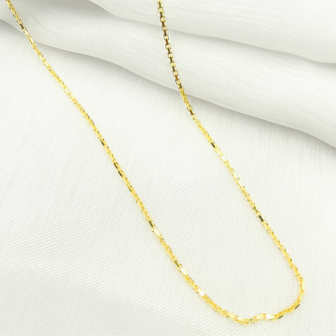 060R04CLH4. 14K Solid Gold Box Chain