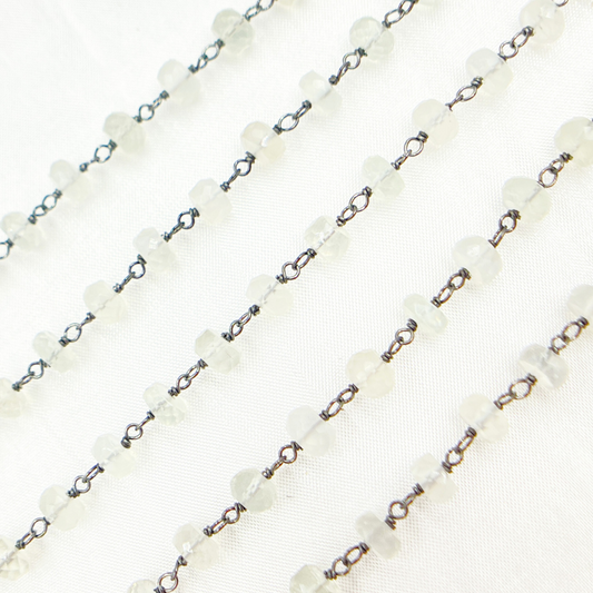 Siloni Moonstone Oxidized Wire Chain.