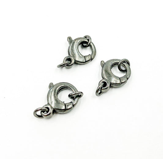 0925NTC1WRBR. 8MM Black Rhodium Trigger Clasp