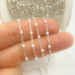 Load image into Gallery viewer, 925 Sterling Silver Cable Chain with White Color Enamel. V203WTSS
