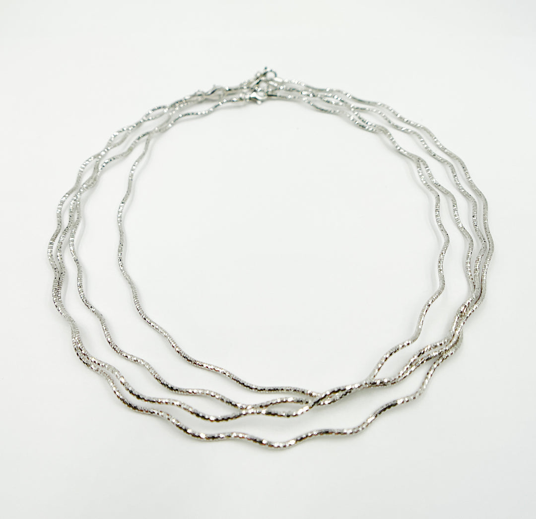 SOW130RH. Sterling Silver Snake Omega Necklace