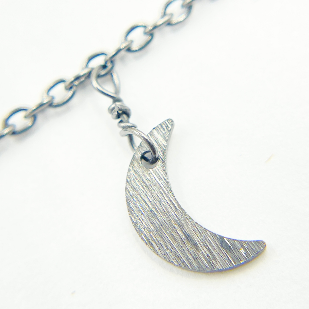 Crescent Moon Shape Dangle Wire Chain. 306M