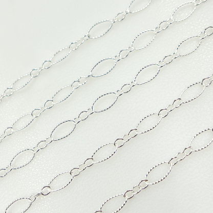 925 Sterling Silver Twisted Oval and Round Link Chain.