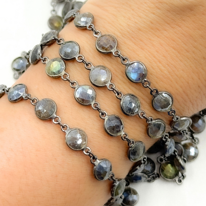 Coated Labradorite Round Shape Bezel Oxidized Wire Chain