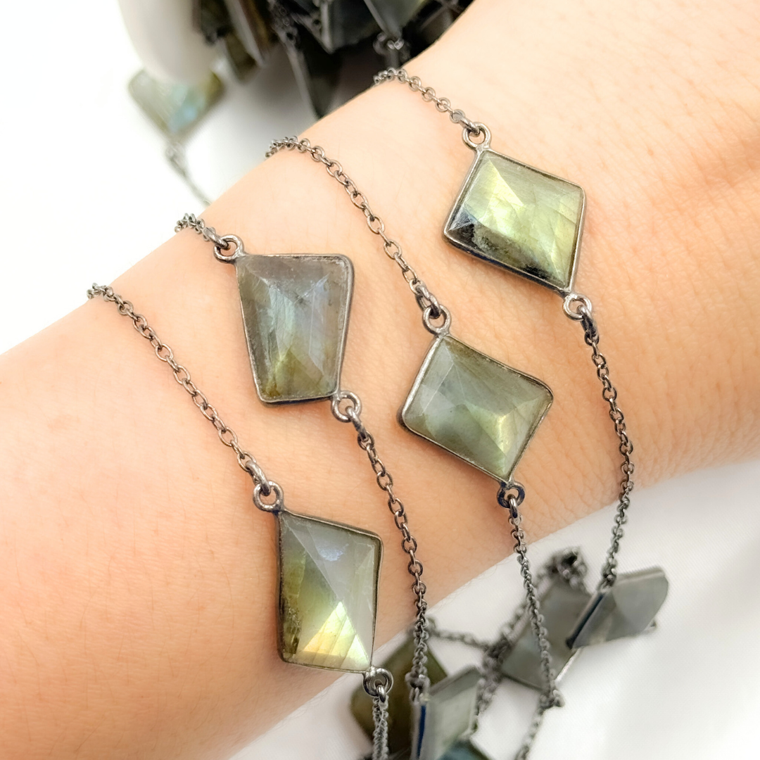 Labradorite Rectangle Shape Bezel Oxidized Connected Wire Chain. LAB116