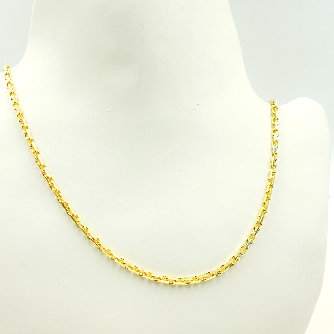 100R04CLH5. 14K Solid Yellow Gold Diamond Cut Box Link Chain