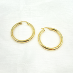 Load image into Gallery viewer, GER163. 14K Solid Gold Hollow Smooth Hoop
