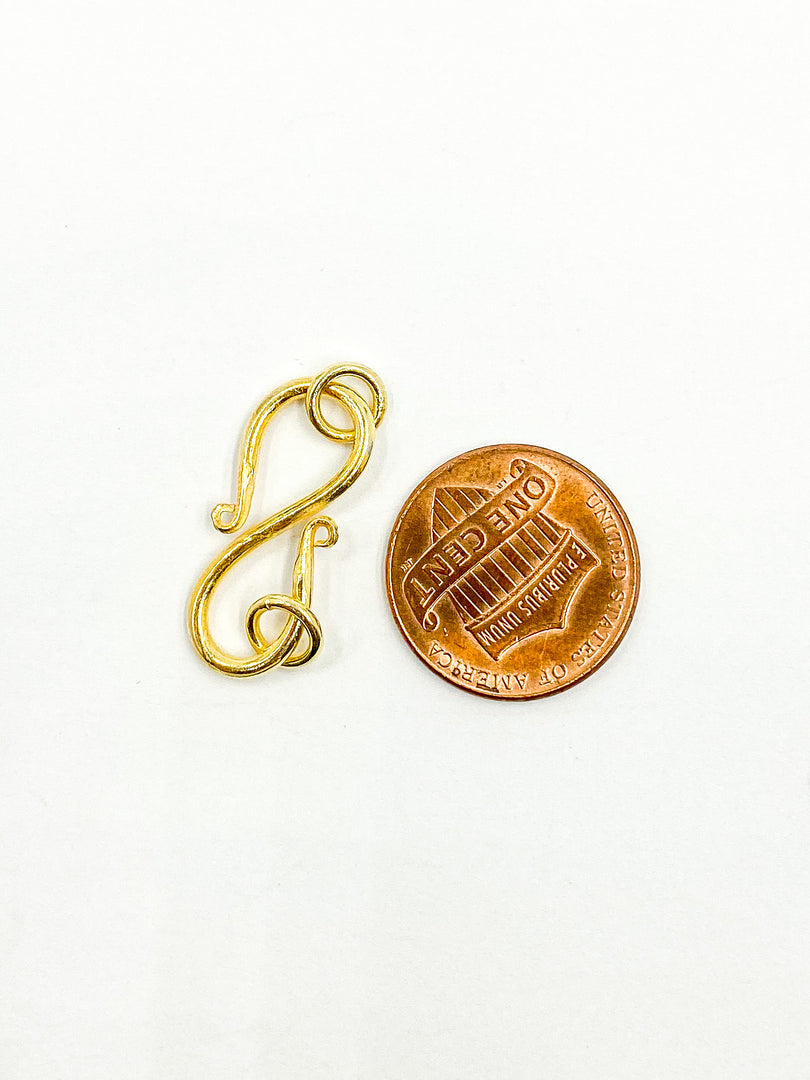 925 Sterling Silver Gold Plated Hook 25x10mm. Hook1