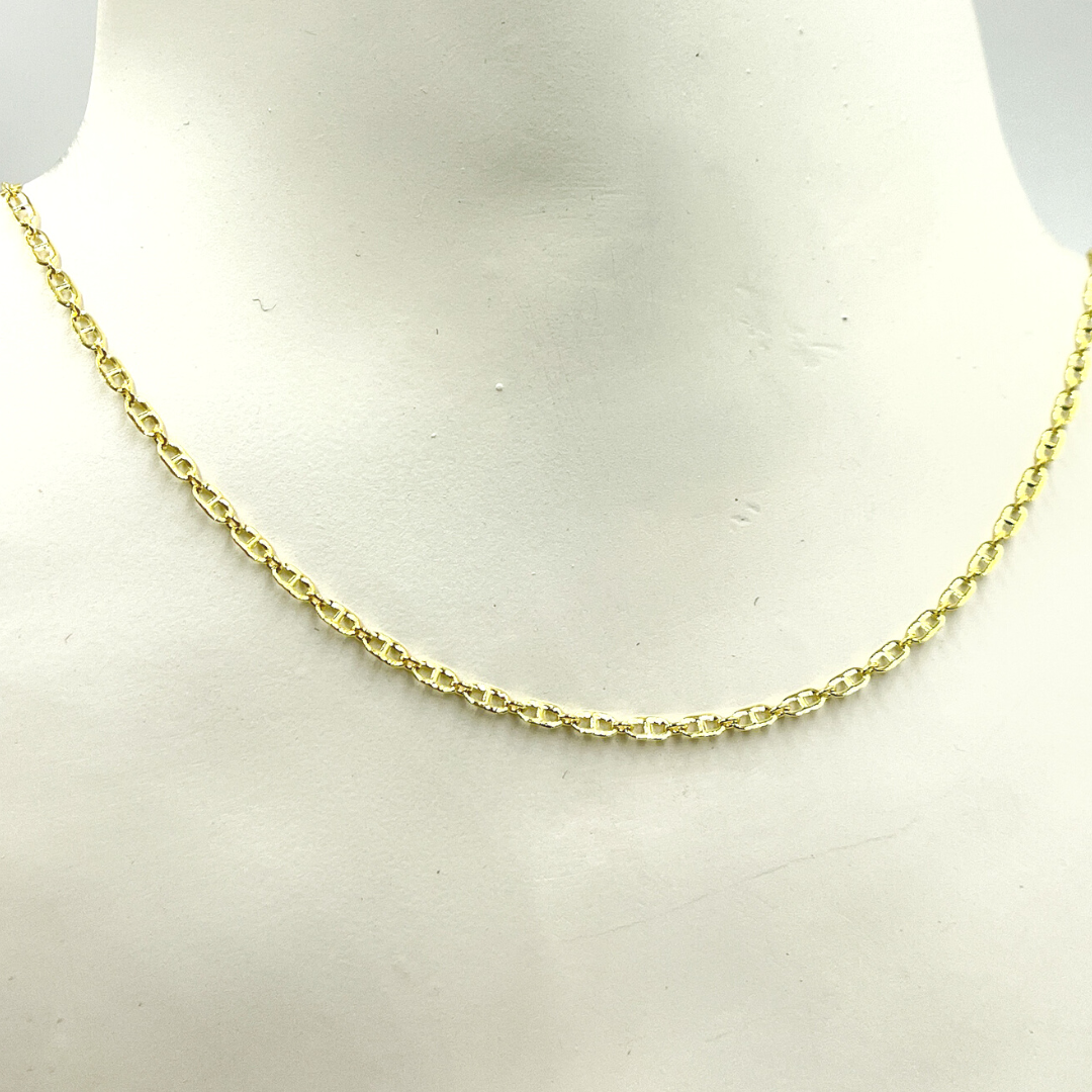 040FA1P111. 14K Solid Gold Flat Marina Chain