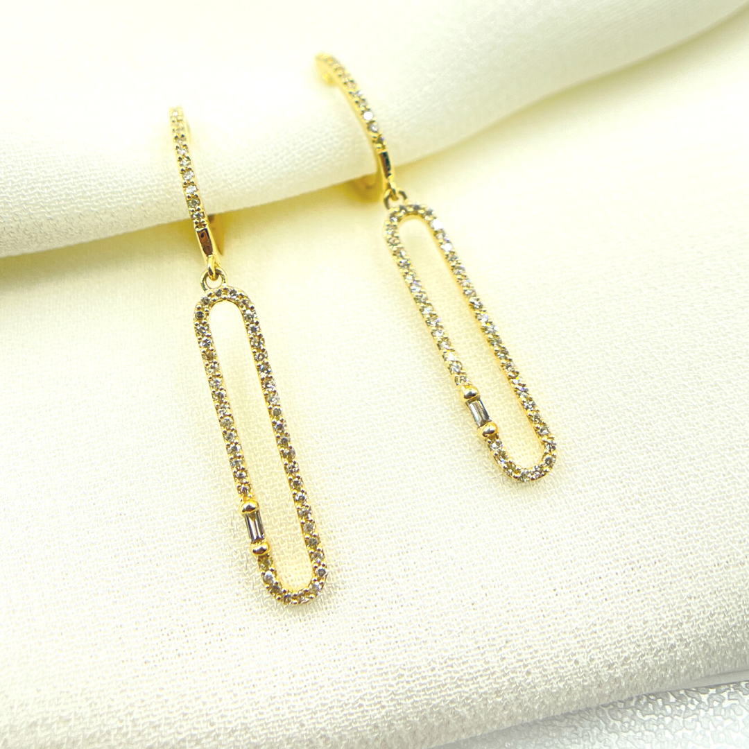 14K Solid Gold and Diamonds Oval Link Dangle Earrings. EHF56594