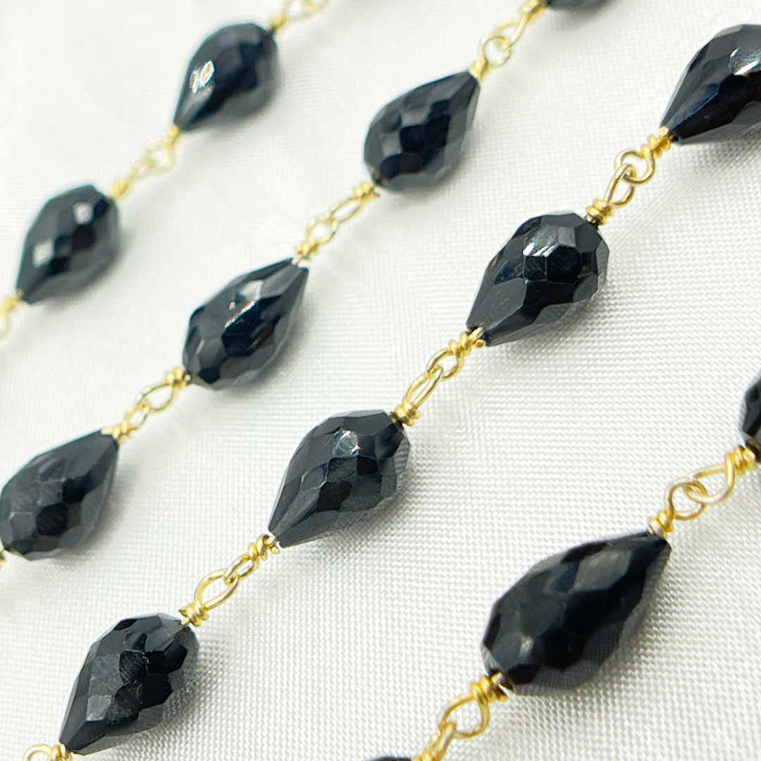 Black Spinel Tear Drop Shape Gold Plated Wire Chain. BSP43